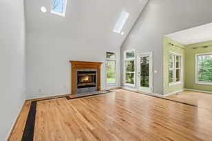 5115 Queen Victoria Ln, Kalamazoo, MI 49009 - Photo 7
