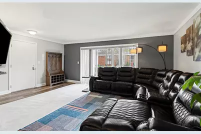 29502 Bobrich Street #23, Livonia, MI 48152 - Photo 5