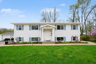 46131 S Lakeshore Dr, Lawrence, MI 49064 - Photo 1