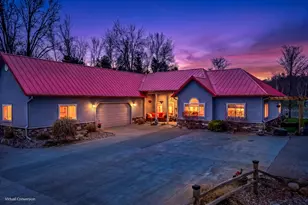8662 W Edgewood Rd, Mears, MI 49436 - Photo 5