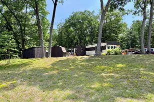 7920 E Lake Rd, Twin Lake, MI 49457 - Photo 9