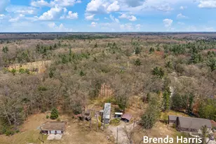 7920 E Lake Rd, Twin Lake, MI 49457 - Photo 19