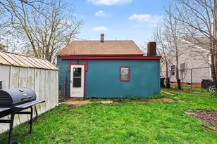 1974 Kinsey St, Muskegon, MI 49441 - Photo 13