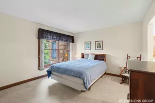 314 Foxcroft Cir, Holland, MI 49423 - Photo 13