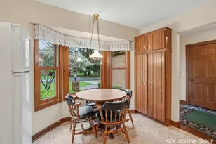 314 Foxcroft Cir, Holland, MI 49423 - Photo 11