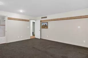 2255 N Portage Rd, Jackson, MI 49201 - Photo 19