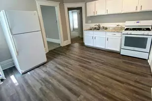 1130 Jackson St NW, Grand Rapids, MI 49504 - Photo 17
