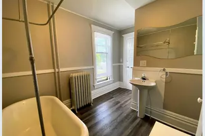1130 Jackson Street NW, Grand Rapids, MI 49504 - Photo 17