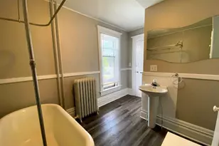 1130 Jackson St NW, Grand Rapids, MI 49504 - Photo 17
