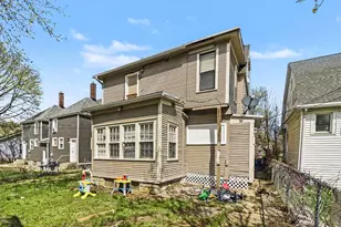 1130 Jackson St NW, Grand Rapids, MI 49504 - Photo 7