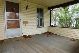 124 S Chipman St, Owosso, MI 48867 - Photo 25