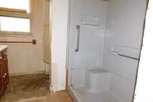 124 S Chipman St, Owosso, MI 48867 - Photo 15