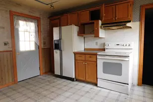 124 S Chipman St, Owosso, MI 48867 - Photo 7