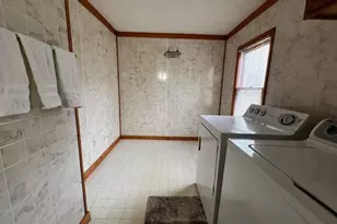 425 S Cedar St, Allegan, MI 49010 - Photo 33