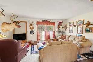 6233 S Middle Rd, Newaygo, MI 49337 - Photo 7