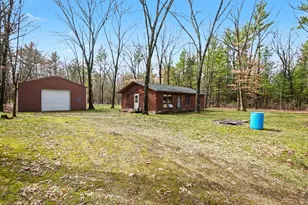 6233 S Middle Rd, Newaygo, MI 49337 - Photo 3