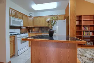623 Echo Ct, Saline, MI 48176 - Photo 5