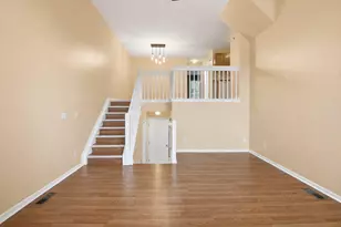 1930 Lindsay Ln, Ann Arbor, MI 48104 - Photo 3