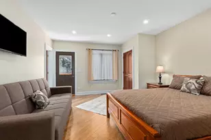 79 Pershing St, South Haven, MI 49090 - Photo 39