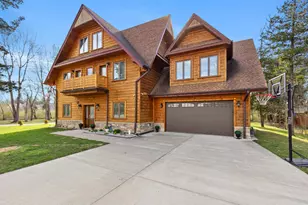 79 Pershing St, South Haven, MI 49090 - Photo 5