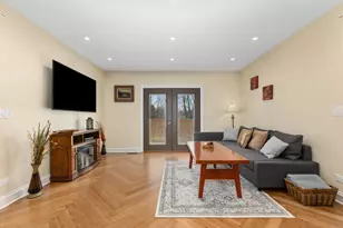 79 Pershing St, South Haven, MI 49090 - Photo 37
