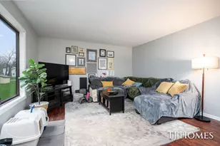 2561-2563 Burton Street SE, Grand Rapids, MI 49546 - Photo 25