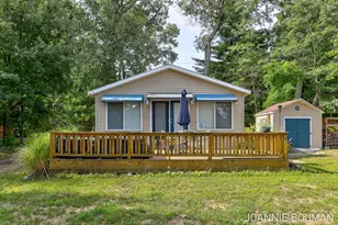 8286 W Pine Grove Beach Dr, Baldwin, MI 49304 - Photo 37