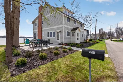 8714 Cherry Point Road, Manitou Beach, MI 49253 - Photo 9