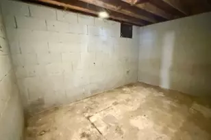 1845 Wood St, Muskegon, MI 49442 - Photo 11