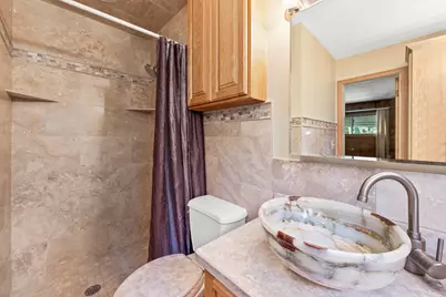 219 Ottawa Drive, Troy, MI 48085 - Photo 15
