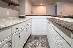 725 Brittany Ct SE, Grand Rapids, MI 49548 - Photo 25