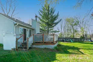 725 Brittany Ct SE, Grand Rapids, MI 49548 - Photo 31
