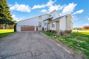 7551 Tucker Ln, Jackson, MI 49201 - Photo 3