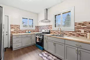 125 E Delaware St, Decatur, MI 49045 - Photo 9