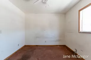 414 E Hackley Ave, Muskegon, MI 49444 - Photo 39