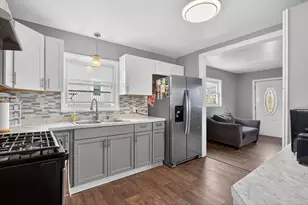 2005 Cortland Blvd, Jackson, MI 49203 - Photo 19