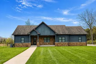 16054 Division Dr, Marshall, MI 49068 - Photo 3
