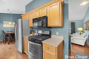 13452 152nd Ave, Grand Haven, MI 49417 - Photo 5