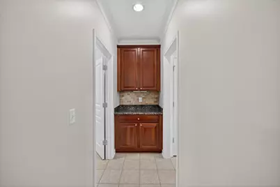 27118 Walloon Way, Brownstown, MI 48134 - Photo 9