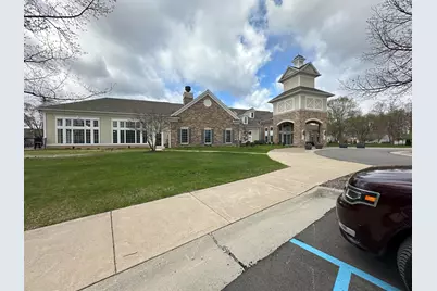 27118 Walloon Way, Brownstown, MI 48134 - Photo 3