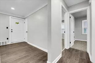 9090 Stahelin Ave, Detroit, MI 48228 - Photo 9