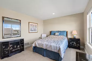 1229 Waterwalk Dr, Holland, MI 49423 - Photo 23