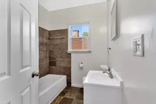 7507 Hanover St, Detroit, MI 48206 - Photo 11