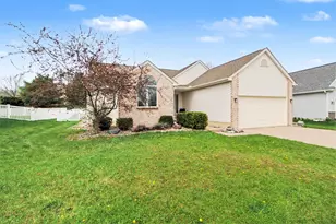 509 Marblewood Ln, Saline, MI 48176 - Photo 3