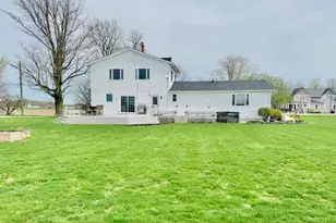 13773 Saubee Rd, Lake Odessa, MI 48849 - Photo 5