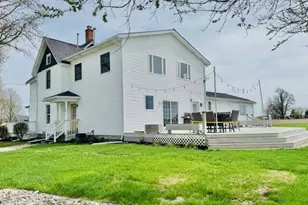 13773 Saubee Rd, Lake Odessa, MI 48849 - Photo 7