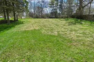 484 Graham St, Cassopolis, MI 49031 - Photo 3