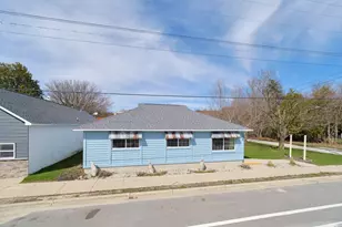 4990 Main St, Onekama, MI 49675 - Photo 63