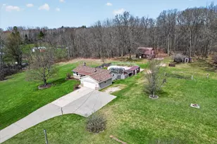 7045 17 Mile Rd NE, Cedar Springs, MI 49319 - Photo 7