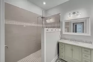 133 E Hanover St, Pentwater, MI 49449 - Photo 27